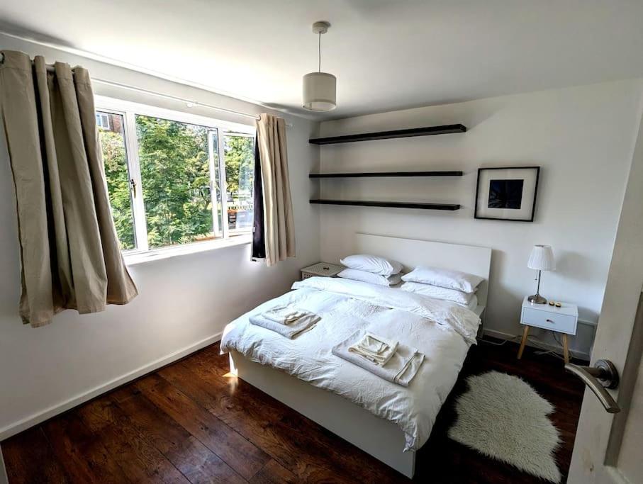 Charming 2-Bed Garden Flat Apartment London Exterior photo